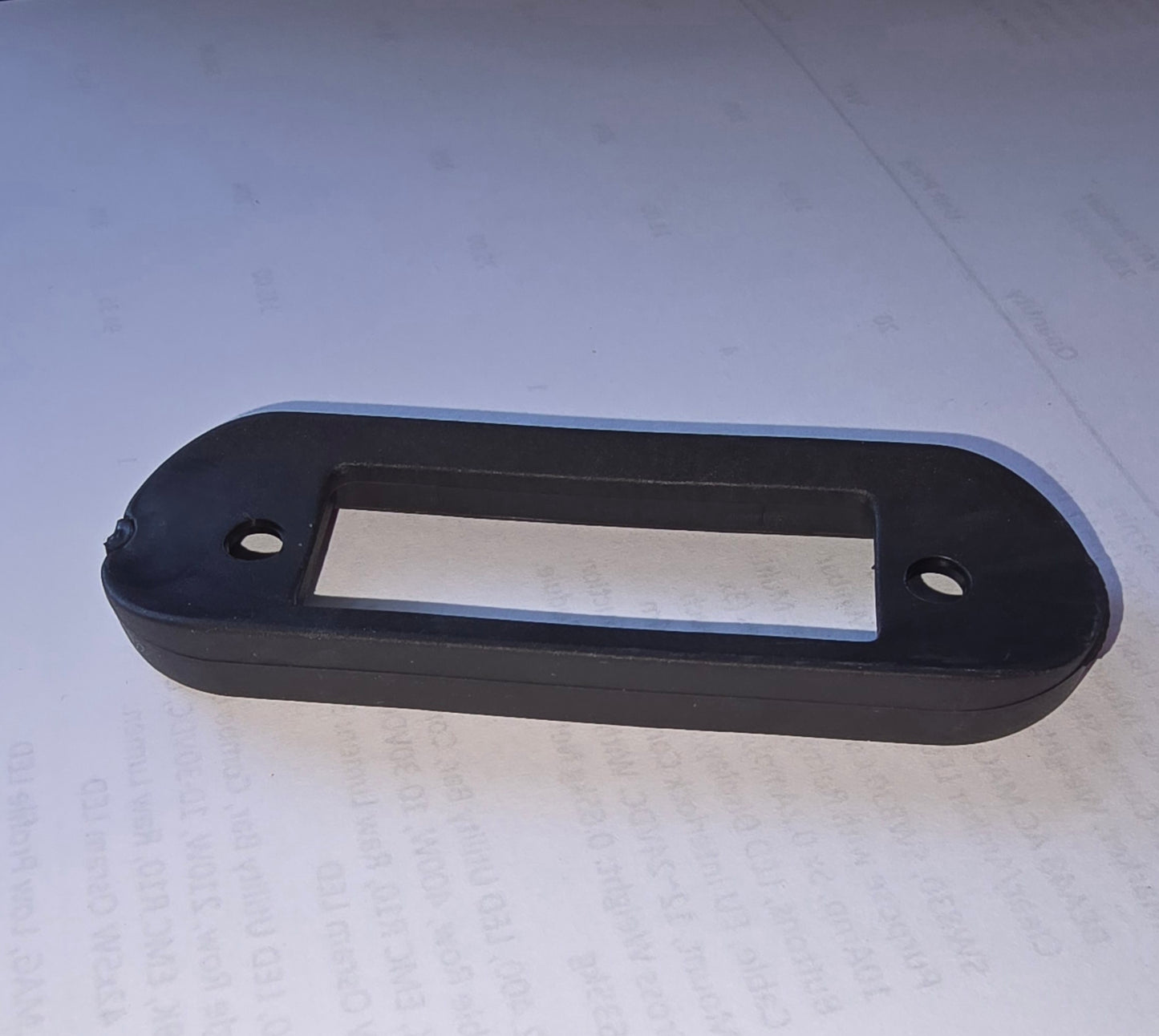 Curved pole mount gasket for FT-015 LED Markers