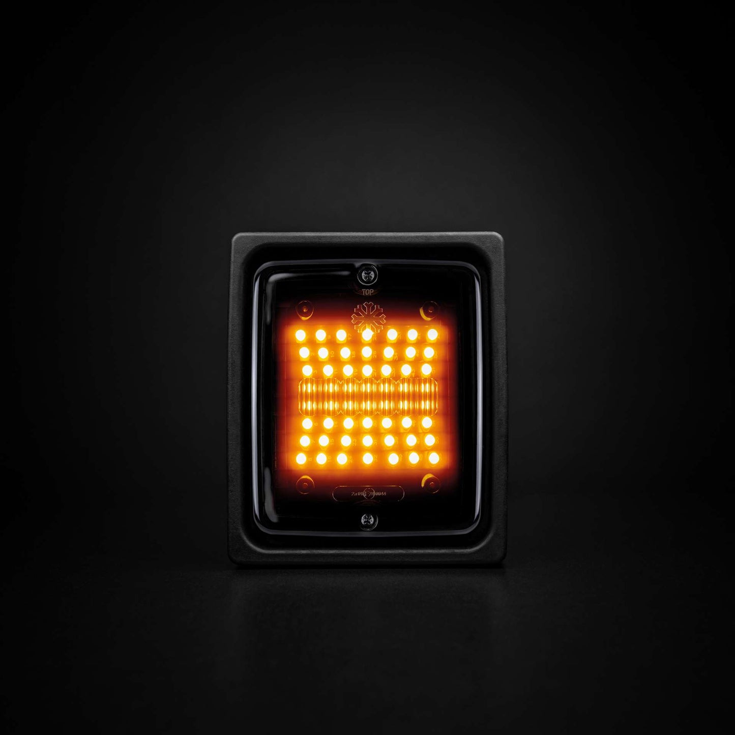 DARK KNIGHT IZE LED INDICATOR LIGHT SQUARE 24V | 2.5M Cable  SKU: 800632
