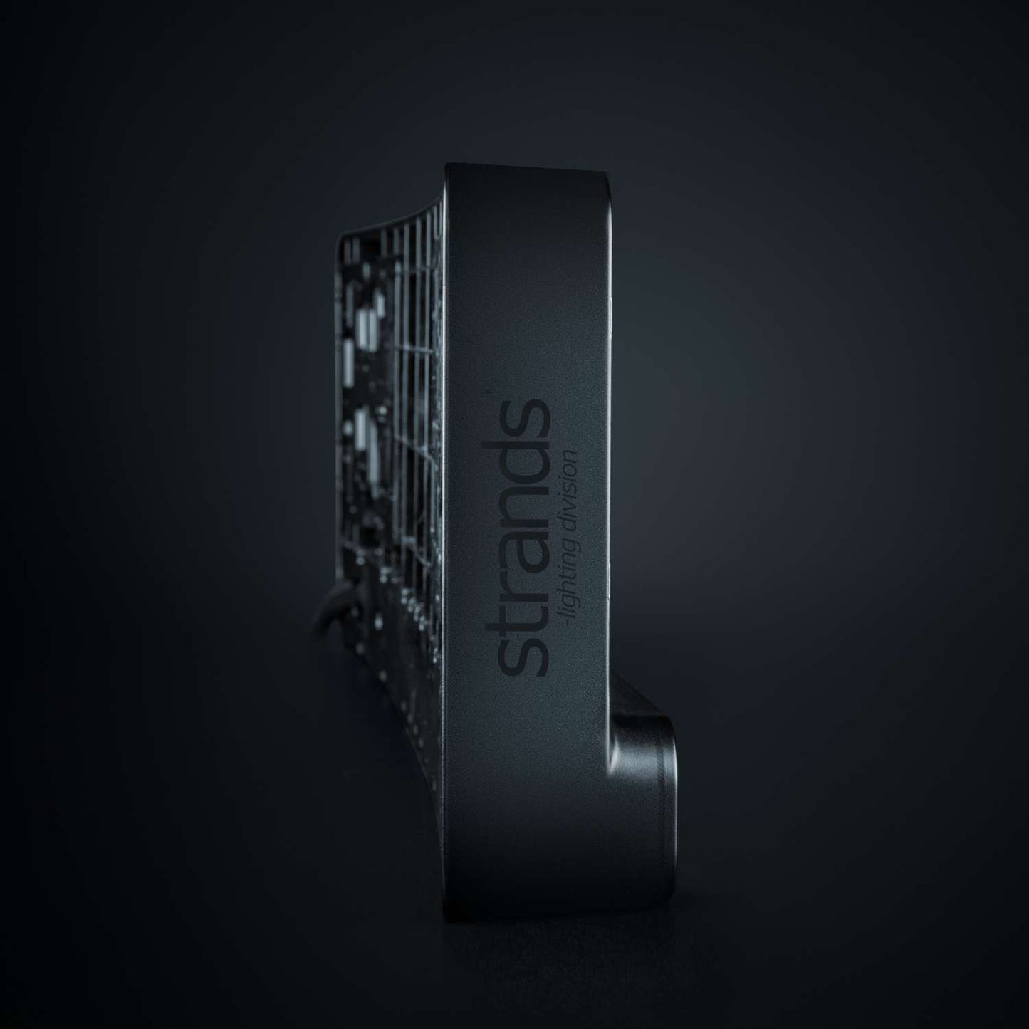 STRANDS. NUUK D-LINE LED BAR WITH DRL AND NUMBER PLATE HOLDER