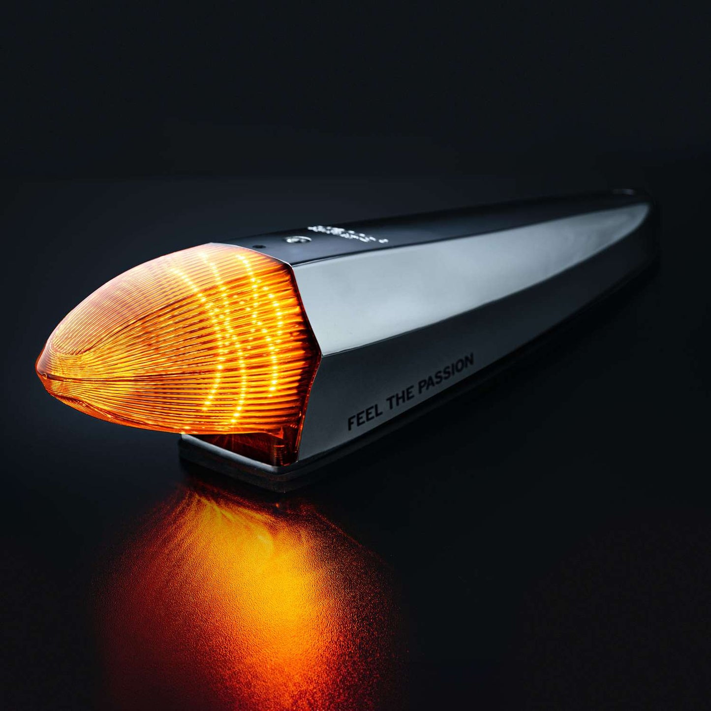 STRANDS. IZE SILVER ARROW TORPEDO white/amber & strobe