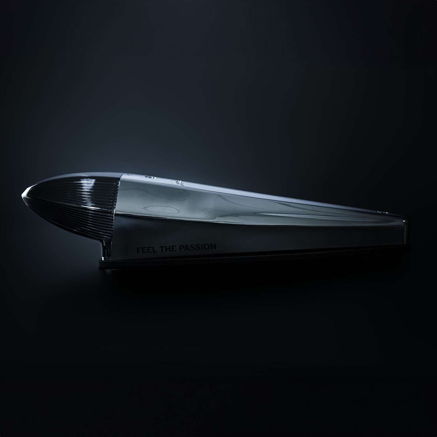 STRANDS. IZE SILVER ARROW TORPEDO white/amber & strobe