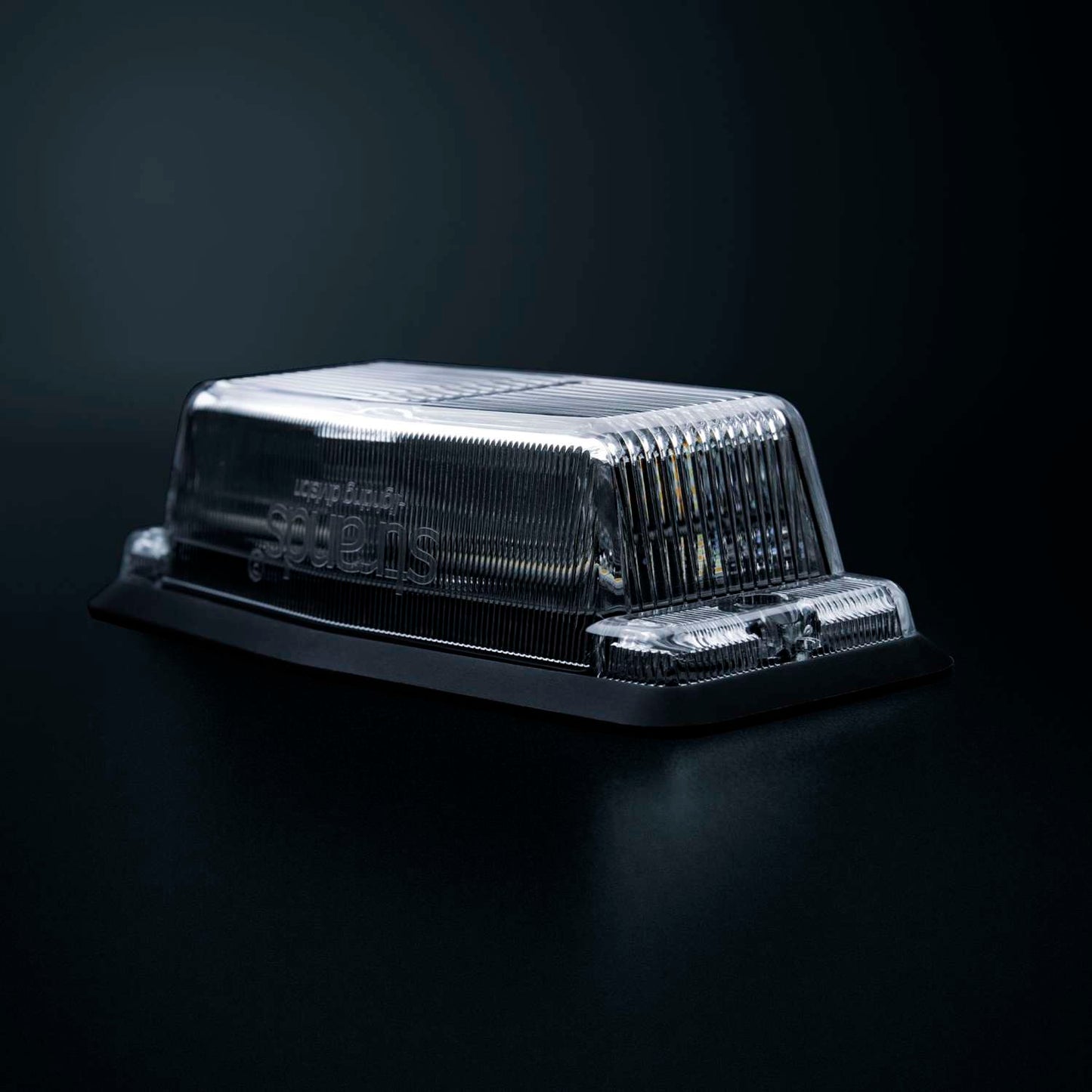STRANDS. IZE BLACK BULLET DOUBLE BURNER DUO WITH STROBE