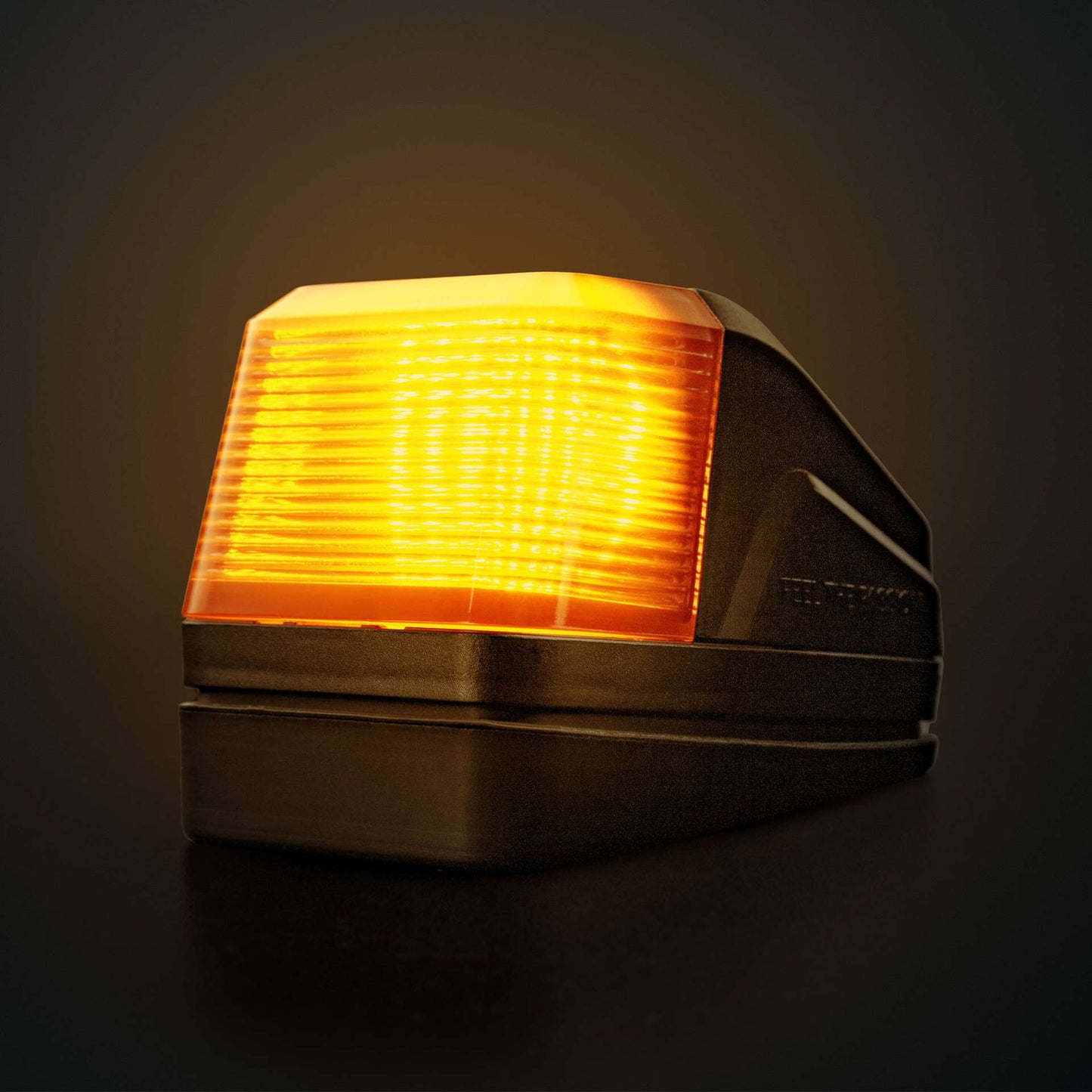 IZE LED ROOF LIGHT DUO FUNCTION White/Amber Pos. | Warning light | Dark lens
