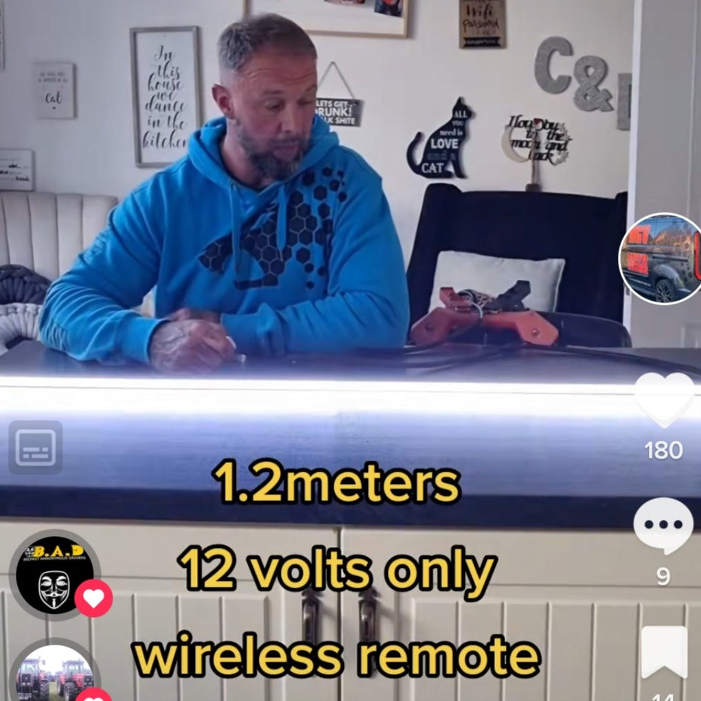 UTV902 Amber White Strip Strobe 12Volt Only